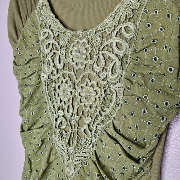 VTG Y2K  Medium Green Top Ruched Sheer Sleeve Crochet Floral Lace Fairy Grunge - Picture 3 of 5